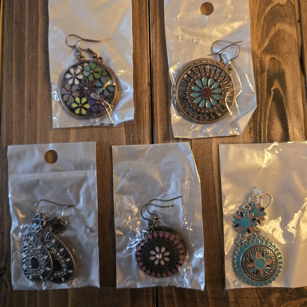 Floral Bohemian Earrings Set